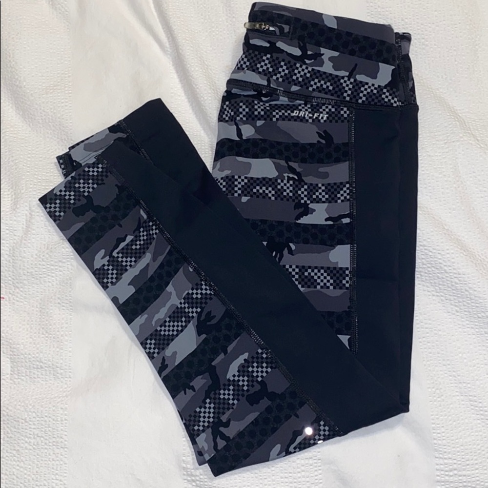 Nike leggings